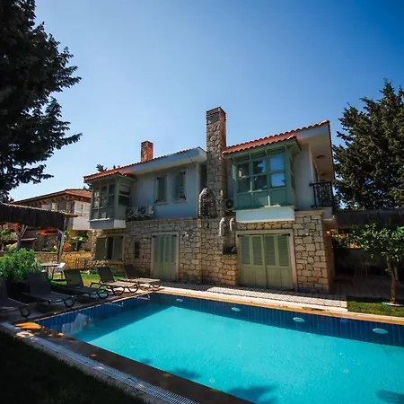 The One Alacati Bed & Breakfast *