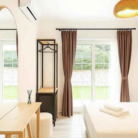 The One Alacati Bed & Breakfast *
