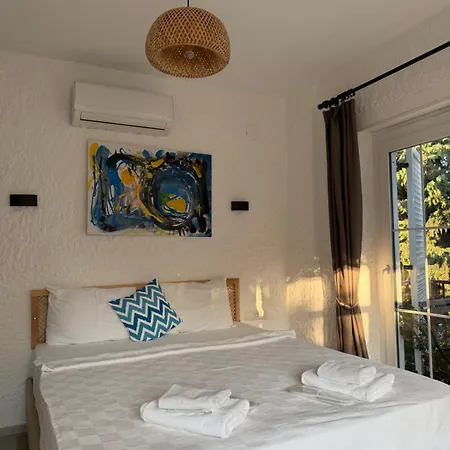 فندق مبيت وإفطار The One Alacati Çeşme